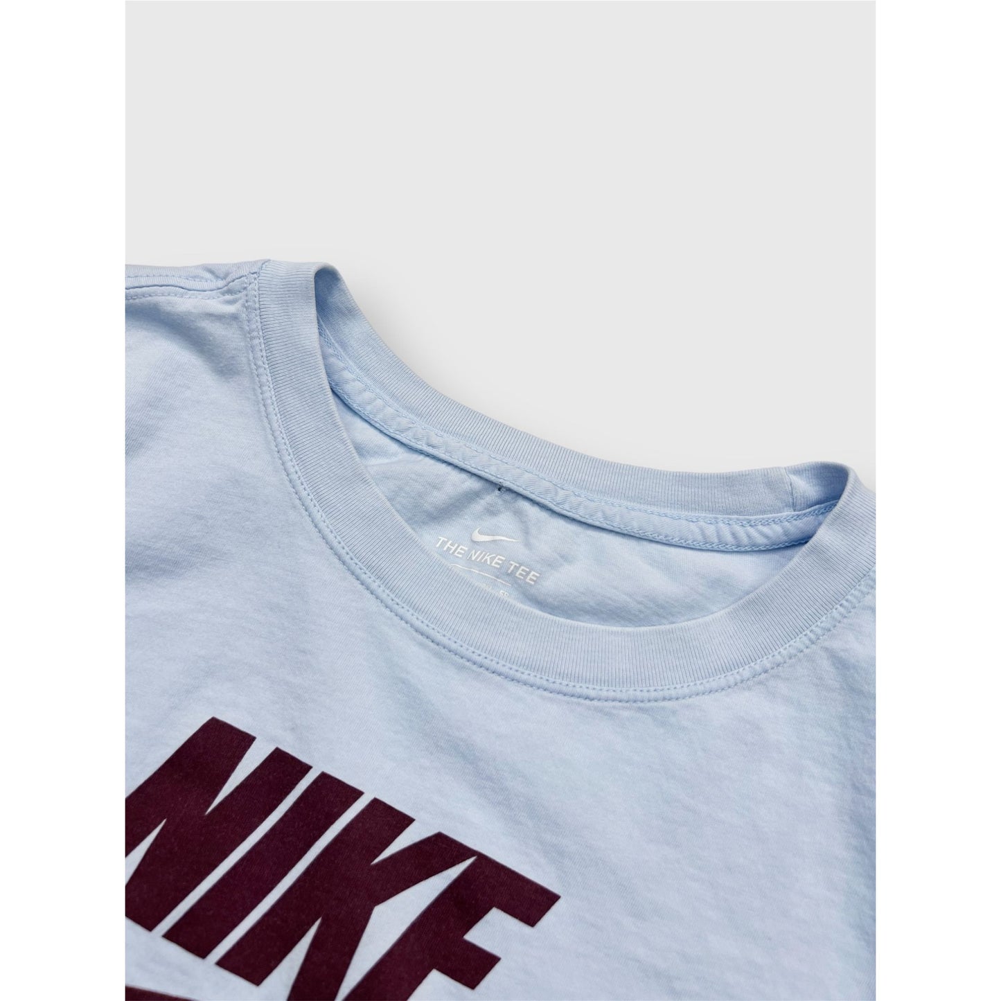 Nike Crop Short Sleeve Shirt - XS